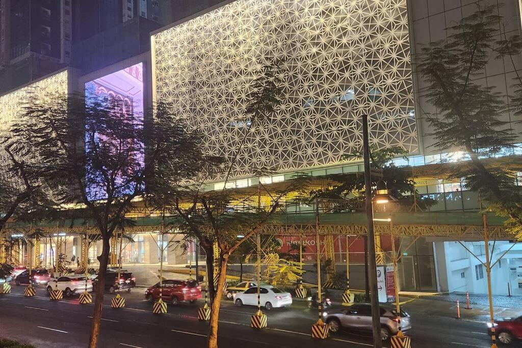 Casa Antonio At Uptown Parksuites Tower One Bgc مانيلا المظهر الخارجي الصورة