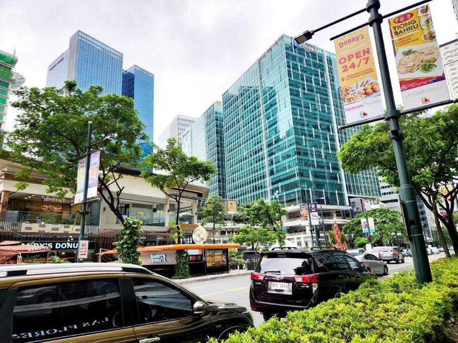 Casa Antonio At Uptown Parksuites Tower One Bgc مانيلا المظهر الخارجي الصورة